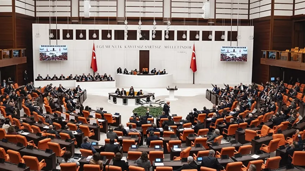 TBMM GENEL KURULUNDA ÜÇ BAKANLIĞIN 2025 BÜTÇESİ ONAYLANDI