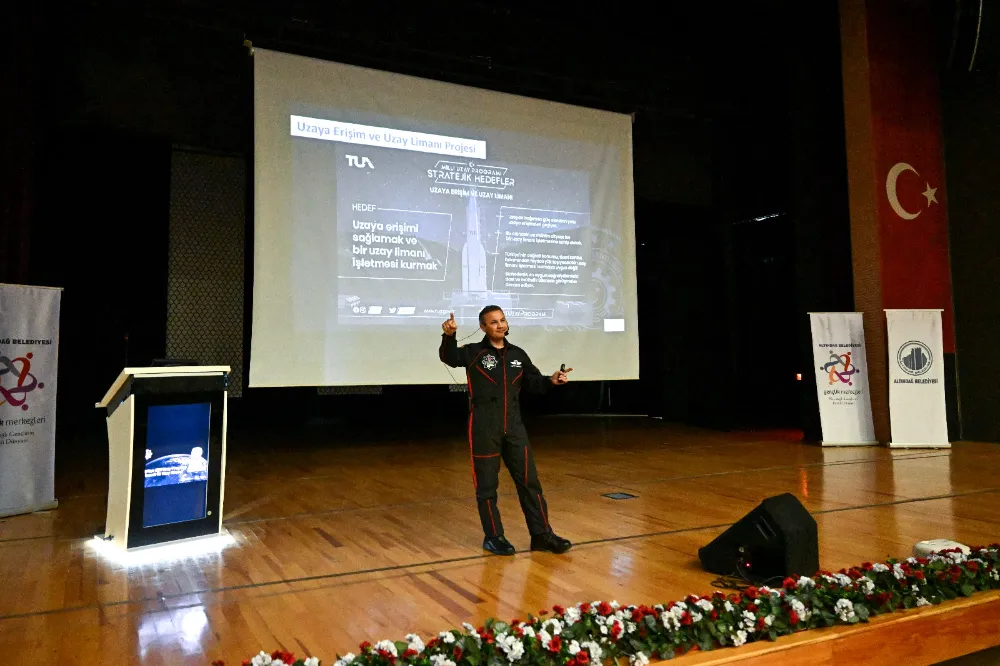 İLK TÜRK ASTRONOT ALPER GEZERAVCI ALTINDAĞ