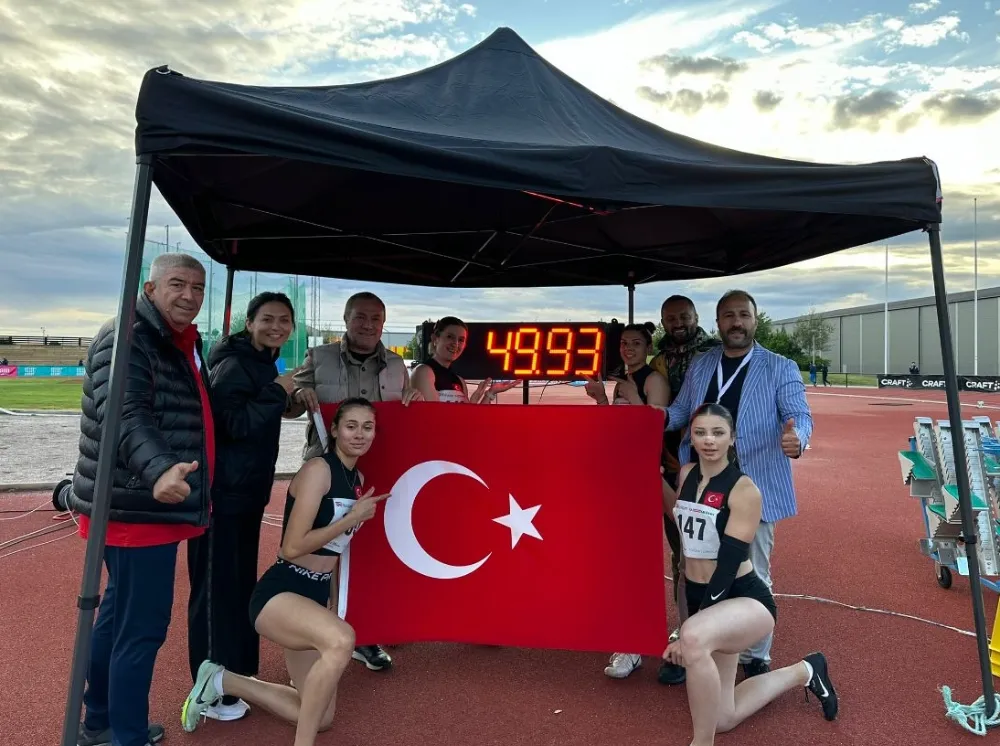 BAKAN BAK’TAN 4x100 BAYRAK TAKIMI İÇİN TEBRİK MESAJI