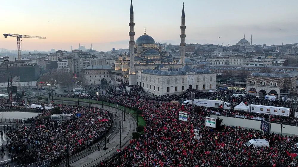 İSTANBUL