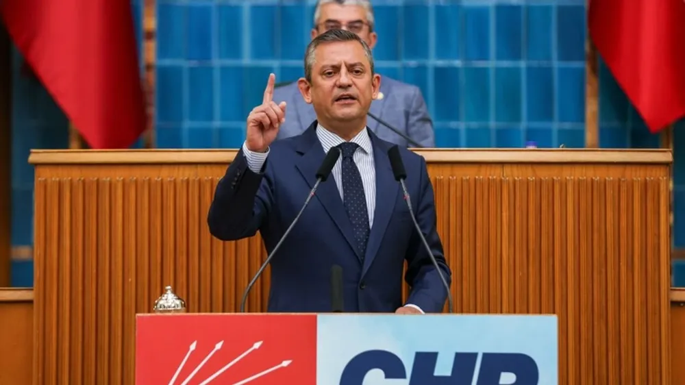 CHP LİDERİ ÖZEL: BEŞİKTAŞI