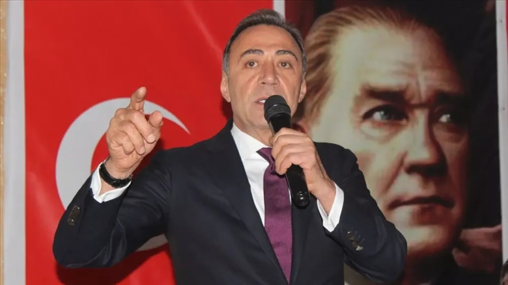 CHP ESKİ MİLLETVEKİLİ BERHAN ŞİMŞEK PARTİDEN İHRAÇ EDİLDİ