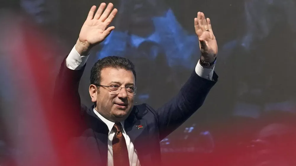 EKREM İMAMOĞLU CASUSLUK SORUŞTURMASI KAPSAMINDA ADLİYEDE İFADE VERİYOR