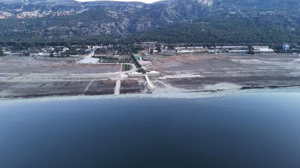 BURDUR GÖLÜ ALARM VERİYOR