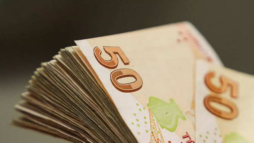 BANKA DOLANDIRICILIĞINA EMSAL KARAR