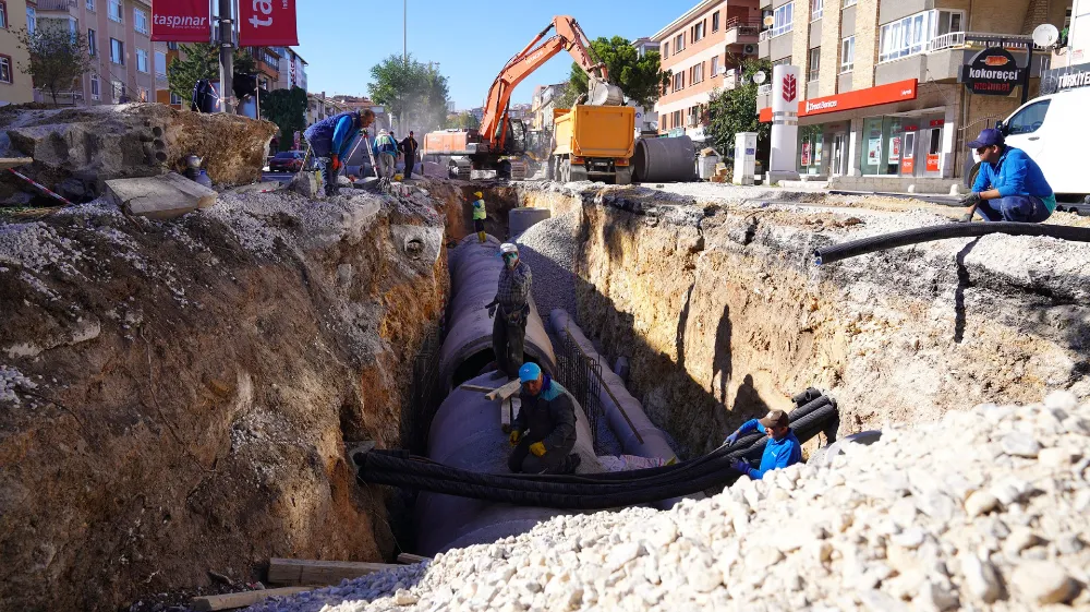 KEÇİÖREN’İN 40 YILLIK ALTYAPI SORUNU TARİHE KARIŞIYOR