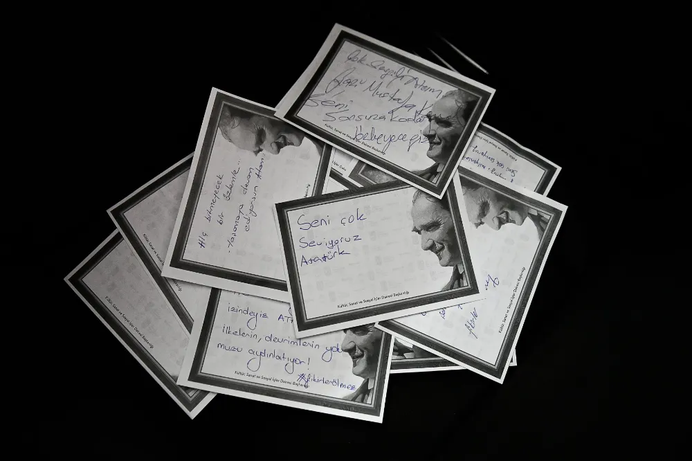 BAŞKENT ÇEŞİTLİ ETKİNLİKLERLE ATA’SINI ANDI