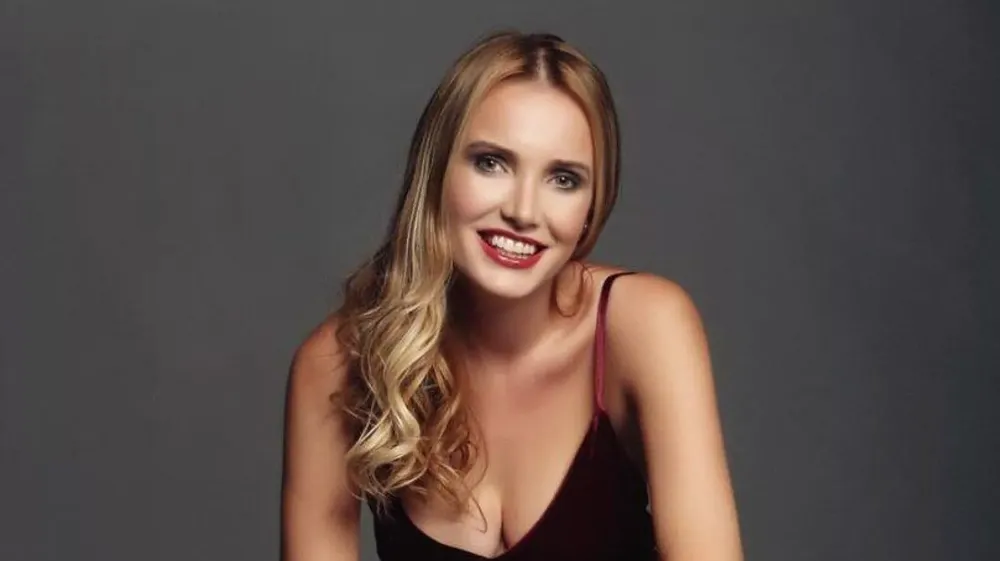 ÜNLÜ OYUNCUYA RUHSATSIZ SAĞLIK MERKEZİ DAVASI