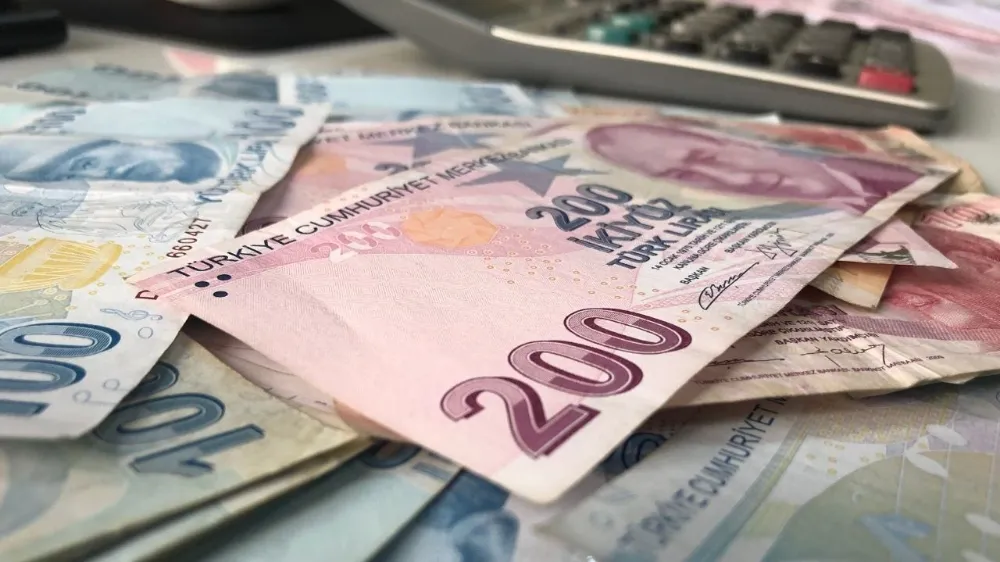 MEMUR VE EMEKLİ ZAMMI ÇARŞAMBA GÜNÜ NETLİK KAZANIYOR