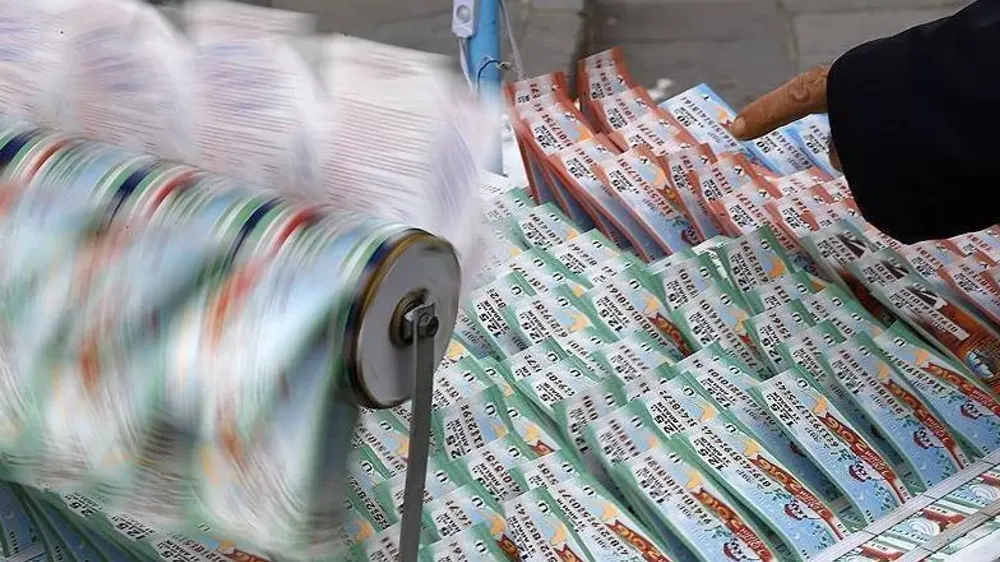 MİLLİ PİYANGO YILBAŞI İKRAMİYESİ 800 MİLYON