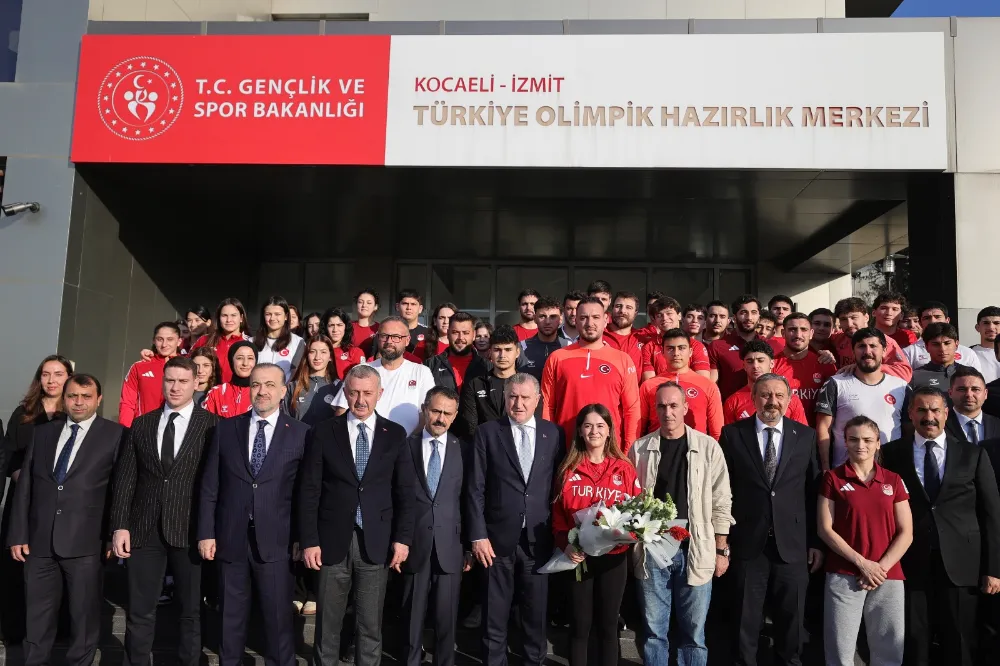 “MİLLİ SPORCU BURSU TÜRK SPORUNDA DEVRİM NİTELİĞİNDEDİR”