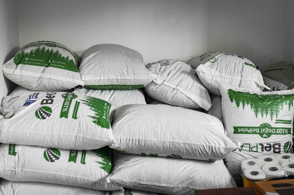 ABB’DEN İBADETHANELERE VE MUHTARLIKLARA PELET YAKITI DESTEĞİ