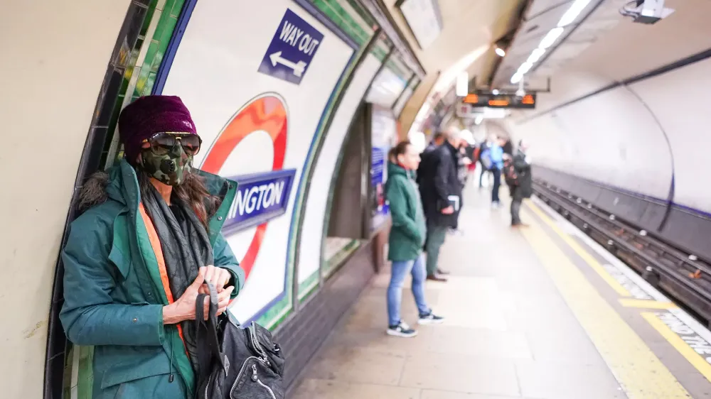 YENİ GRİP TÜRÜ H3N2 DÜNYA GENELİNE YAYILIYOR