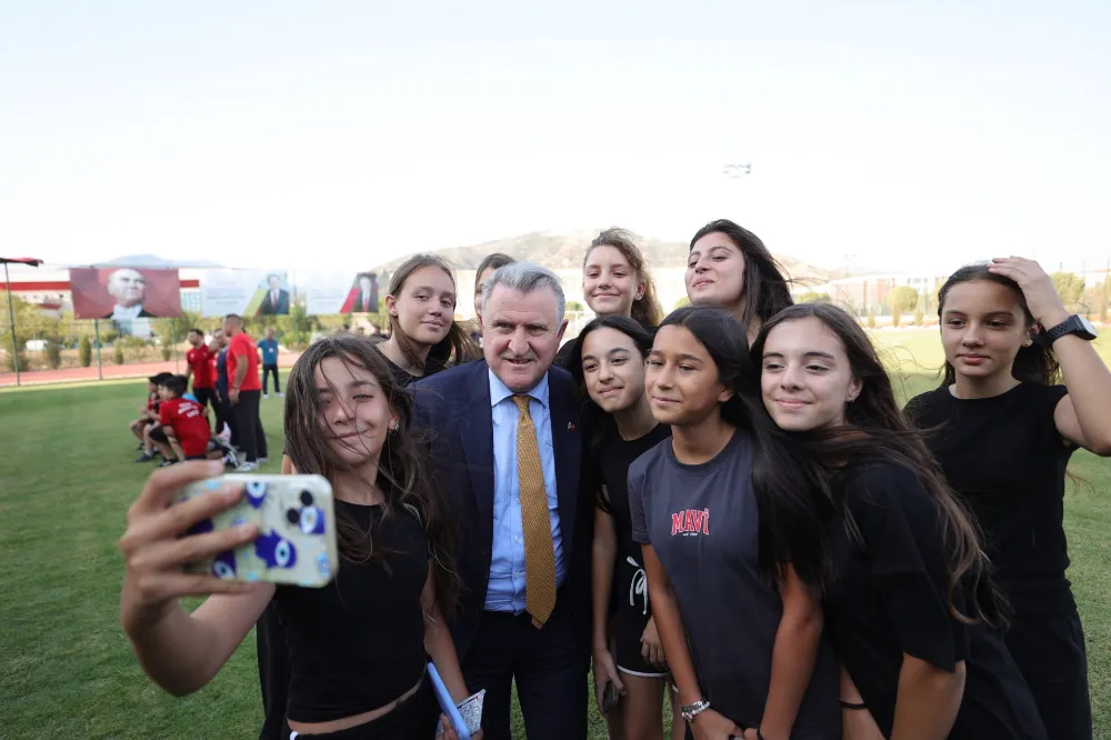 GSB SPOR OKULLARINDAN BU YIL 1 MİLYON 811 BİN ÇOCUK YARARLANDI