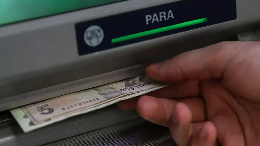 BAYRAM ÖNCESİ BANKALARDAN ATM HAMLESİ 