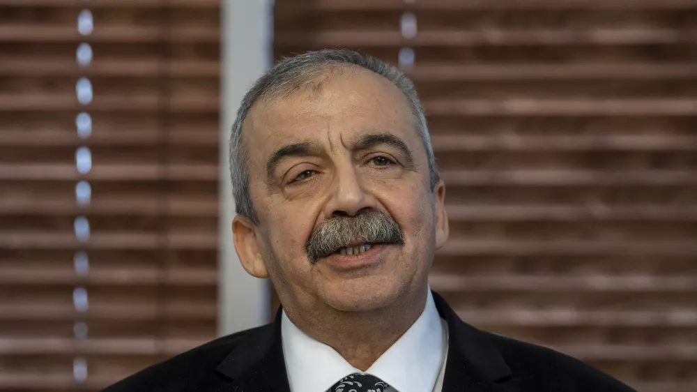 Sırrı Süreyya Önder