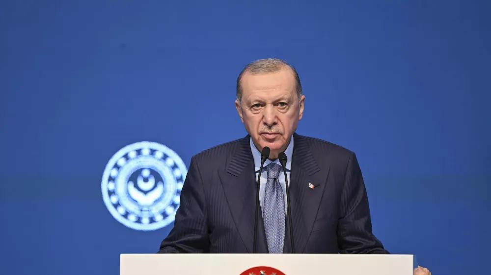 YENİ ANAYASA KOMİSYONUNDA YER ALACAK İSİMLER BELLİ OLDU