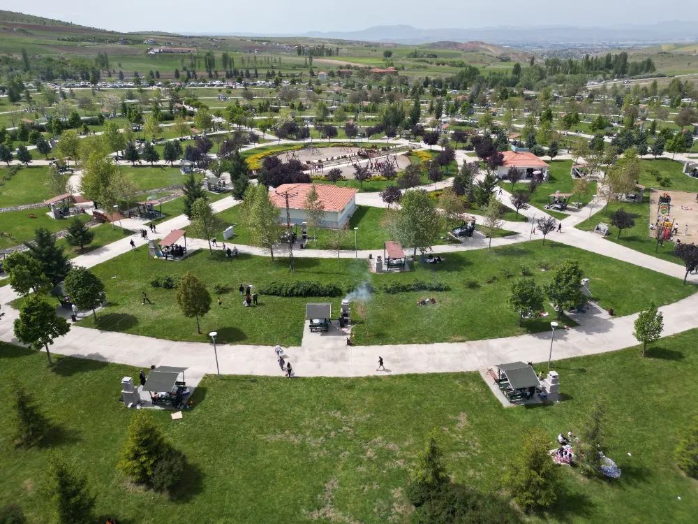 PEÇENEK MESİRE ALANI