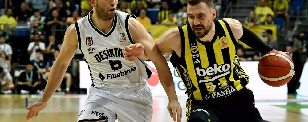 FENERBAHÇE BEKO SERİDE 2-0 ÖNE GEÇTİ