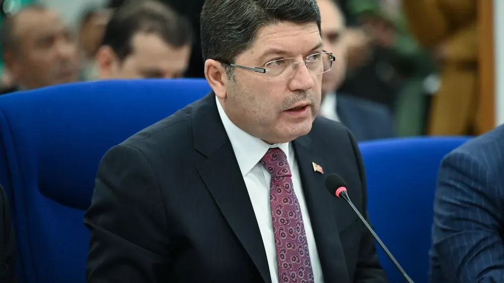 Adalet Bakanı Tunç: Tehdit ve hakaret, gazetecilik perdesi arkasına saklanarak meşrulaştırılamaz