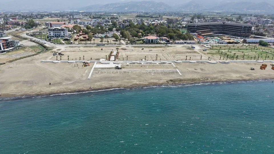 HATAY BÜYÜKŞEHİR BELEDİYESİ PLAJ PROJELERİNİ SÜRDÜRÜYOR