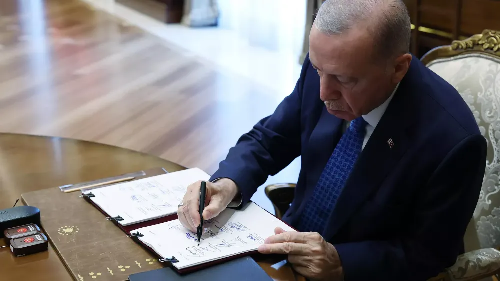 Cumhurbaşkanlığı İletişim Başkan Yardımcısı Çağatay Özdemir görevden alındı