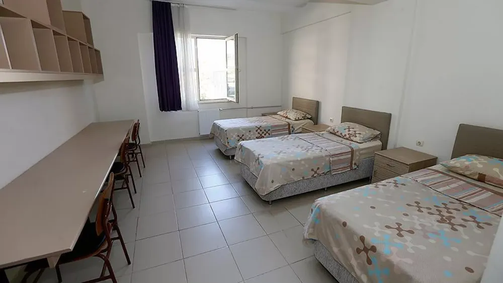 ŞİMDİ SIRA YURT BAŞVURULARINDA 