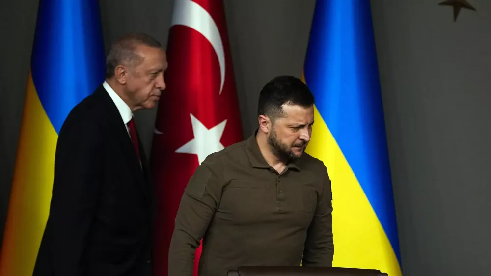 CUMHURBAŞKANI ERDOĞAN ZELENSKIY İLE GÖRÜŞTÜ