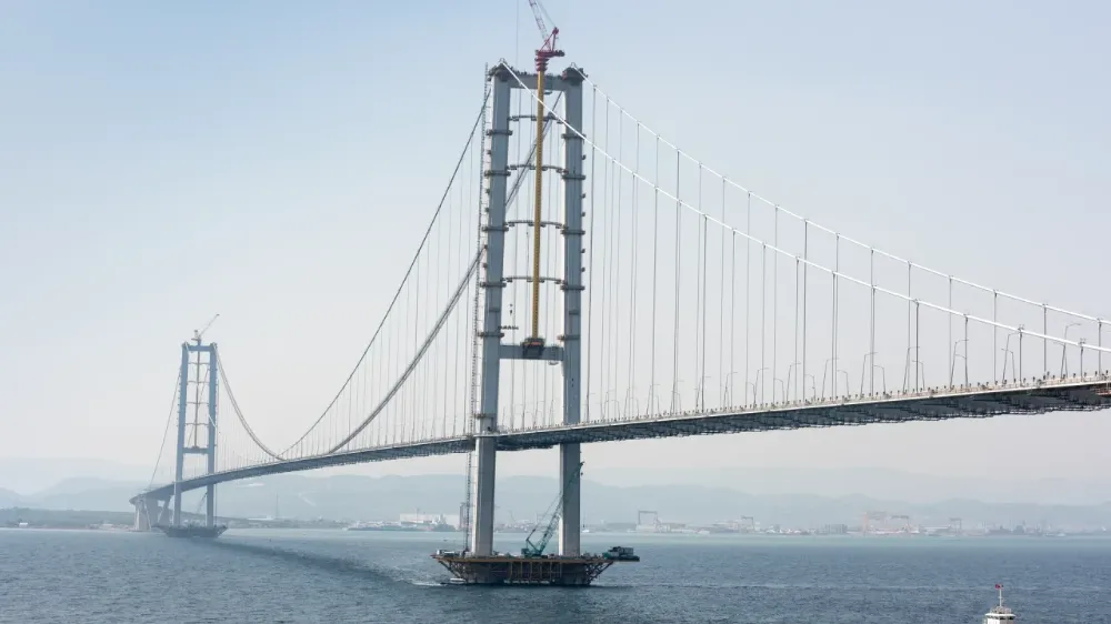 OSMANGAZİ KÖPRÜSÜNÜN ALTINDAN 64 METREYİ AŞAN GEMİLER GEÇEMEYECEK
