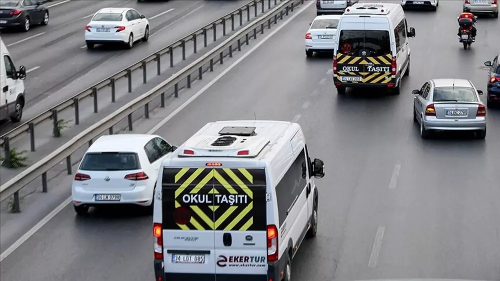 OKUL SERVİS ARAÇLARINA KAMERA TAKILMASI ZORUNLU HALE GETİRİLDDİ