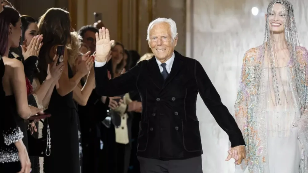 İTALYAN MODA TASARIMCISI talyan moda GİORGİO ARMANI HAYATINI KAYBETTİ